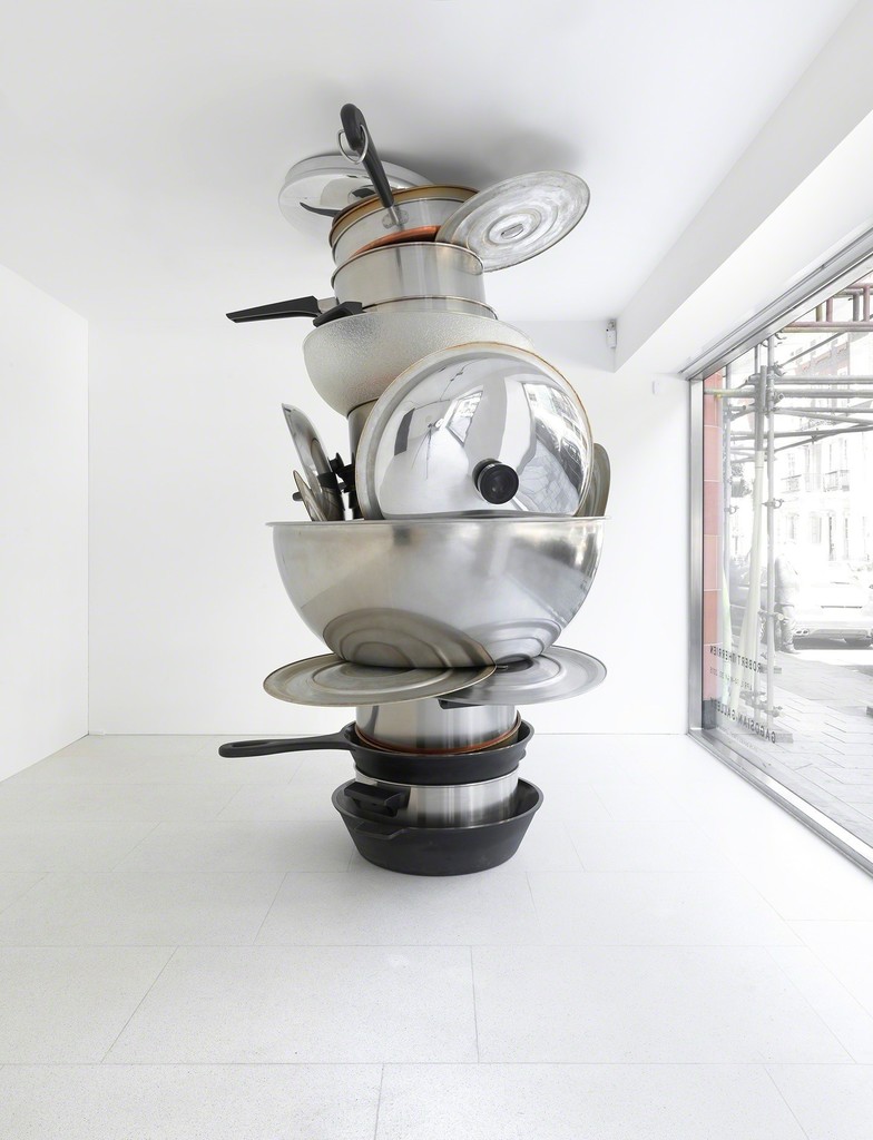 Robert Therrien April 14 - May 30, 2015 © Robert Therrien. Courtesy of the artist and Gagosian Gallery. Photography by Mike Bruce. Robert Therrien April 14 - May 30, 2015 © Robert Therrien. Courtesy of the artist and Gagosian Gallery. Photography by Mike Bruce.