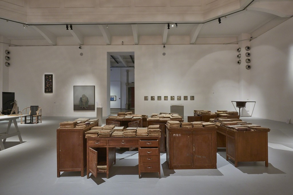 MAK Exhibition View, 2019
CHINESE WHISPERS: Recent Art from the Sigg Collection
MAK Exhibition Hall
© MAK/Georg Mayer MAK Exhibition View, 2019
CHINESE WHISPERS: Recent Art from the Sigg Collection
MAK Exhibition Hall
© MAK/Georg Mayer