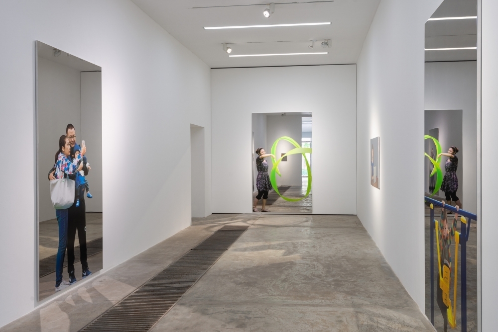 Michelangelo Pistoletto, OLTRE LO SPECCHIO, exhibition view GALLERIA CONTINUA, Beijing. Ph Oak Taylor Smith Michelangelo Pistoletto, OLTRE LO SPECCHIO, exhibition view GALLERIA CONTINUA, Beijing. Ph Oak Taylor Smith