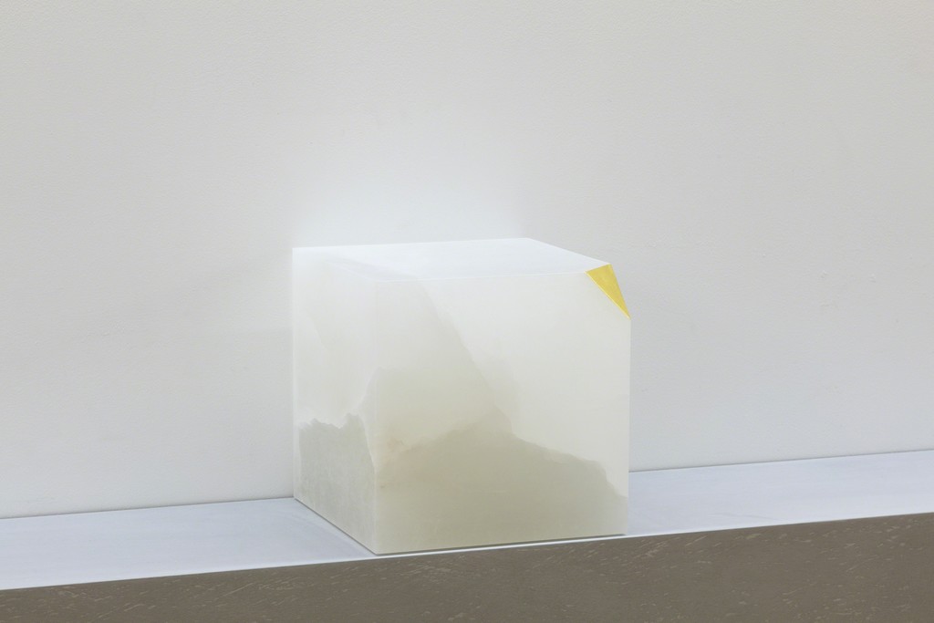 Ettore Spalletti, installation view Ettore Spalletti, installation view
