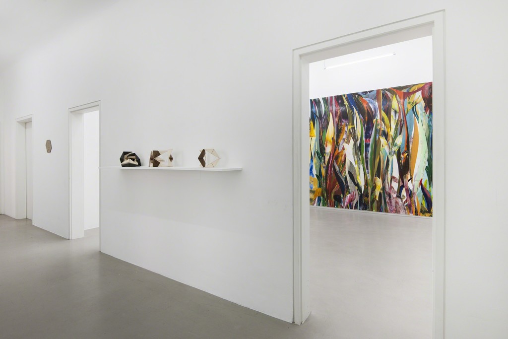 Installation view of our current exhibitions Anna Kubelik "Dictum of Nature" and Dave Bopp "Damage Threshold" (photography: Frank Kleinbach), 16.09.-18.11.2017 Installation view of our current exhibitions Anna Kubelik "Dictum of Nature" and Dave Bopp "Damage Threshold" (photography: Frank Kleinbach), 16.09.-18.11.2017