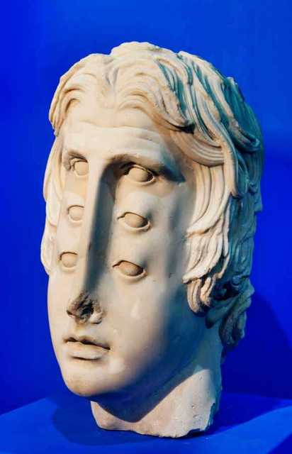 Alexander with Six Eyes — Genco Gülan (2015)