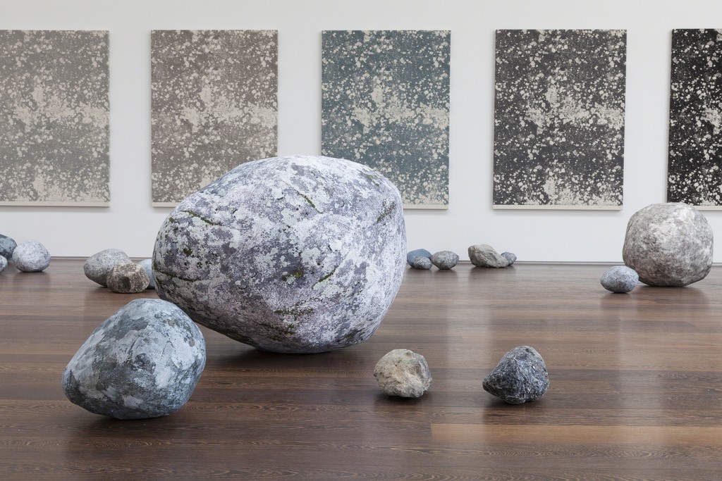 Installation view, Stone Series, 2013-2015
30 January – 28 March 2015
Victoria Miro, 16 Wharf Road, London Installation view, Stone Series, 2013-2015
30 January – 28 March 2015
Victoria Miro, 16 Wharf Road, London