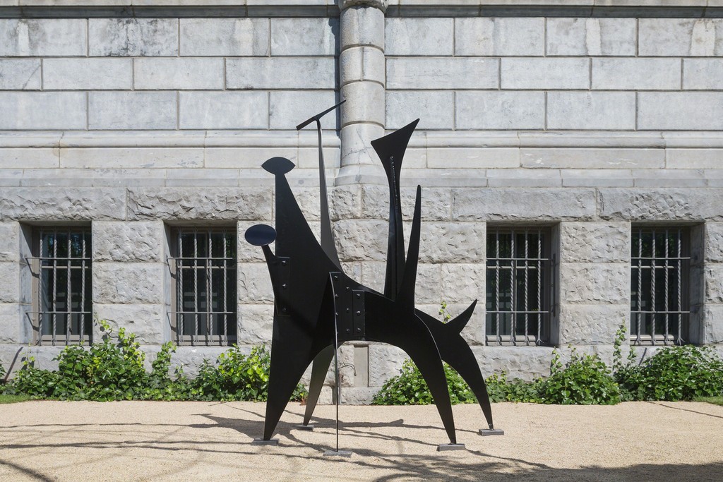 Installation view, “Alexander Calder at the Rijksmuseum,” Rijksmuseum, Amsterdam, 2014. Photo: Olivier Middendorp Installation view, “Alexander Calder at the Rijksmuseum,” Rijksmuseum, Amsterdam, 2014. Photo: Olivier Middendorp