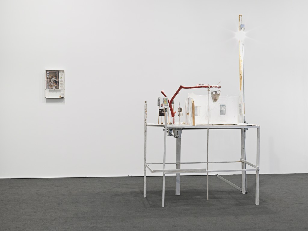Installation view of "Mirror Cells" at Whitney Museum of American Art, New York (2016). Photograph Genevieve Hanson, NYC. Installation view of "Mirror Cells" at Whitney Museum of American Art, New York (2016). Photograph Genevieve Hanson, NYC.