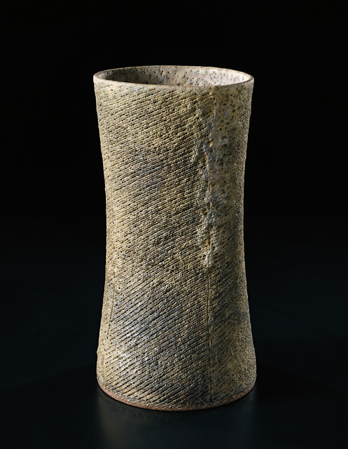 Lucie Rie, ‘Flower vase’, ca. 1976, Phillips