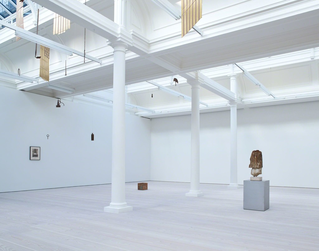 Danh Vo: Homosapiens, Installation View, Marian Goodman Gallery, London, January 15 - February 21, 2015 Danh Vo: Homosapiens, Installation View, Marian Goodman Gallery, London, January 15 - February 21, 2015