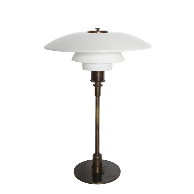 poul henningsen table lamp