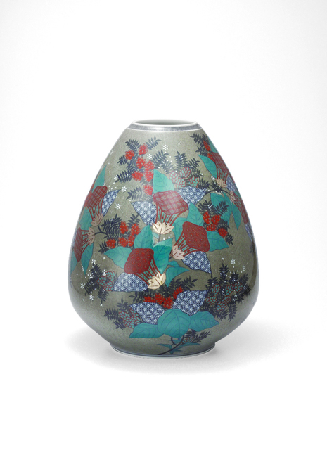 Imaizumi Imaemon XIV, ‘Vase with Zuika (Mullein) Flower Patterns’, 2013, Onishi Gallery