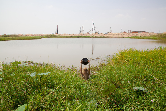 Khvay Samnang, ‘Untitled’, 2011, Photography, Digital C-Print, Tomio Koyama Gallery