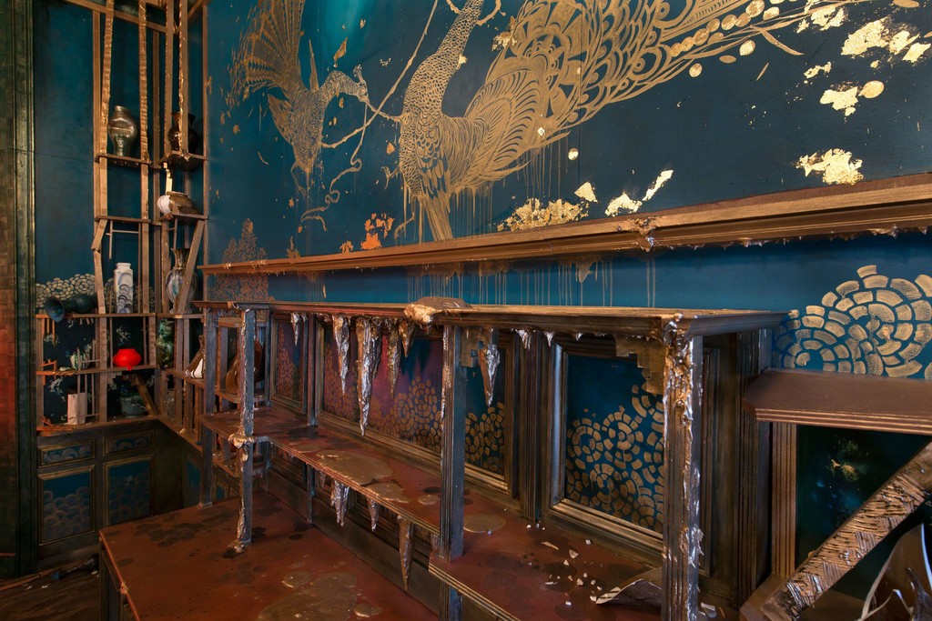 Darren Waterston, "Filthy Lucre" (2013-2014). Photo: John Tsantes. Installation view, MASS MoCA, North Adam, MA. Darren Waterston, "Filthy Lucre" (2013-2014). Photo: John Tsantes. Installation view, MASS MoCA, North Adam, MA.