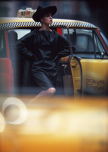 William Klein, ‘Antonia, Tuffeau and Bush, New York, Etats-Unis’, 1962, Photography, Chromogenic print, Polka Galerie