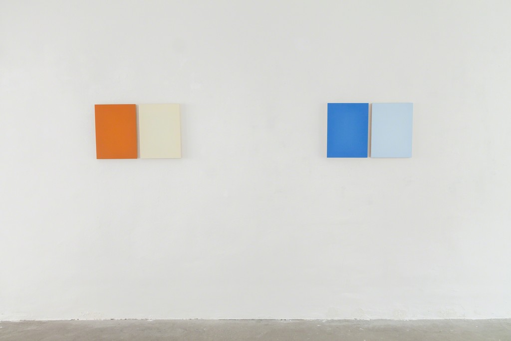 Exhibition View, DAS ESSZIMMER – space for art+: Untitled, 2017, Oil on Two Boards, 40.5 x 63cm (with split) , two variations by Eric Cruikshank Exhibition View, DAS ESSZIMMER – space for art+: Untitled, 2017, Oil on Two Boards, 40.5 x 63cm (with split) , two variations by Eric Cruikshank