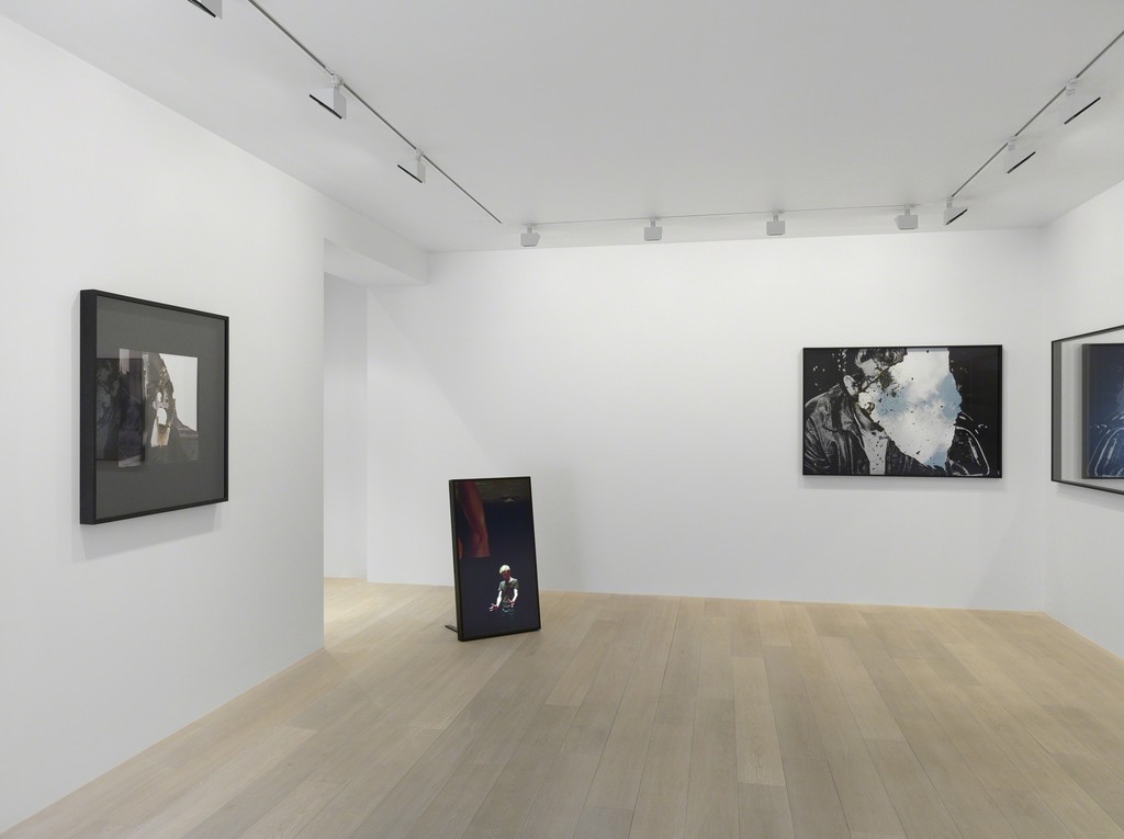 All artworks © Studio lost but found/Douglas Gordon/VG Bild-Kunst, Bonn, 2016. Courtesy Gagosian. Installation photography: Annik Wetter. All artworks © Studio lost but found/Douglas Gordon/VG Bild-Kunst, Bonn, 2016. Courtesy Gagosian. Installation photography: Annik Wetter.