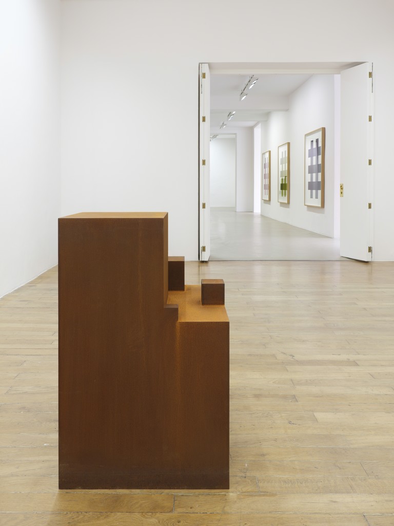 Fabrice Gygi, D-Concept, installation view, Galerie Chantal Crousel, Paris (June 1 - July 13, 2018). Photo: Florian Kleinefenn Fabrice Gygi, D-Concept, installation view, Galerie Chantal Crousel, Paris (June 1 - July 13, 2018). Photo: Florian Kleinefenn