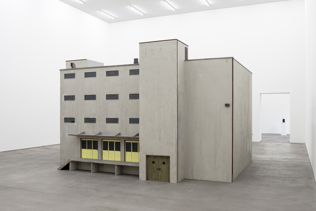 Installation view, Peter Fischli / David Weiss, 'Haus' Sprüth Magers Berlin, April 27 - July 27, 2019; Photography: Timo Ohler Installation view, Peter Fischli / David Weiss, 'Haus' Sprüth Magers Berlin, April 27 - July 27, 2019; Photography: Timo Ohler
