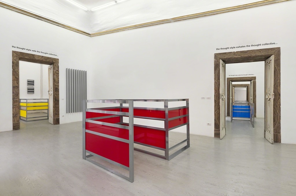 Liam Gillick - four developments and a thought collective - partial view of the exhibition - September 2015 - Galleria Alfonso Artiaco, Napoli Liam Gillick - four developments and a thought collective - partial view of the exhibition - September 2015 - Galleria Alfonso Artiaco, Napoli