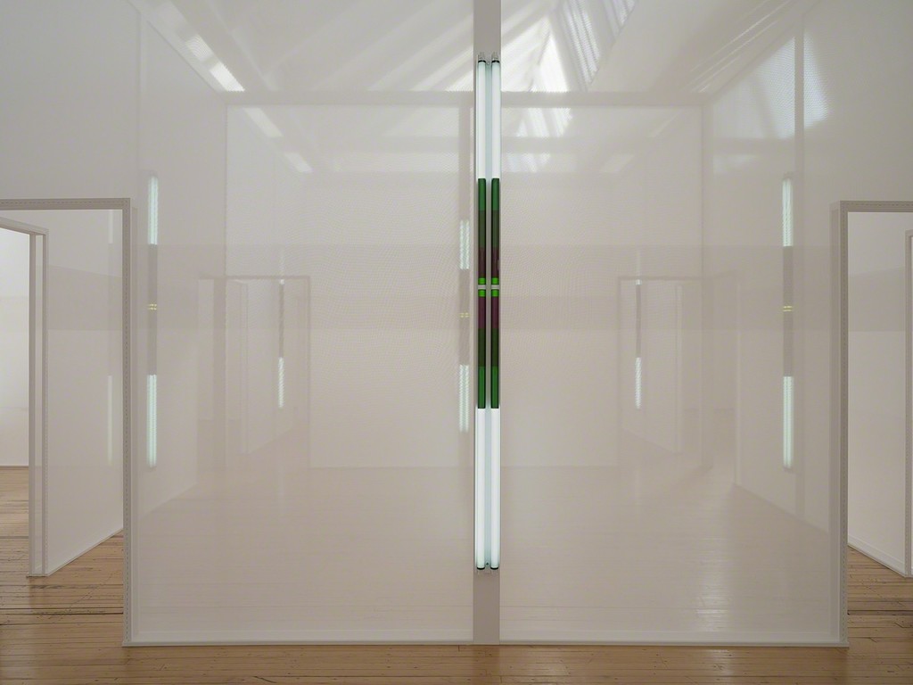 Robert Irwin, Excursus: Homage to the Square³, Dia:Beacon, Riggio Galleries.
© Robert Irwin/Artists Rights Society (ARS), New York. Photo: © 2016 Philipp Scholz Rittermann’ Robert Irwin, Excursus: Homage to the Square³, Dia:Beacon, Riggio Galleries.
© Robert Irwin/Artists Rights Society (ARS), New York. Photo: © 2016 Philipp Scholz Rittermann’