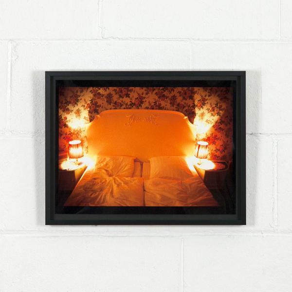 Nan Goldin: "Honeymoon Suite, Nuremberger Eck, Berlin 1994" Nan Goldin: "Honeymoon Suite, Nuremberger Eck, Berlin 1994"