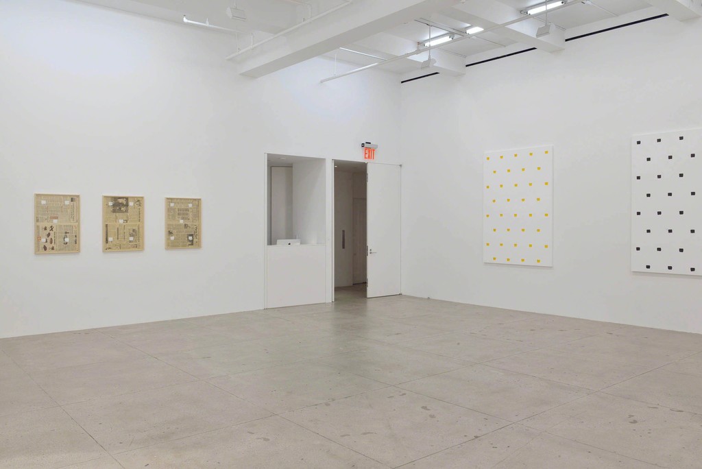 Niele Toroni
Installation View
Marian Goodman Gallery, New York
June 6 – July 30, 2015 Niele Toroni
Installation View
Marian Goodman Gallery, New York
June 6 – July 30, 2015