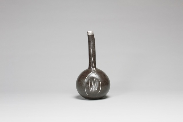Ohi Chozaemon X, ‘Ohi black glaze vase with bird design’, 2015, Design/Decorative Art, Stoneware, Onishi Gallery