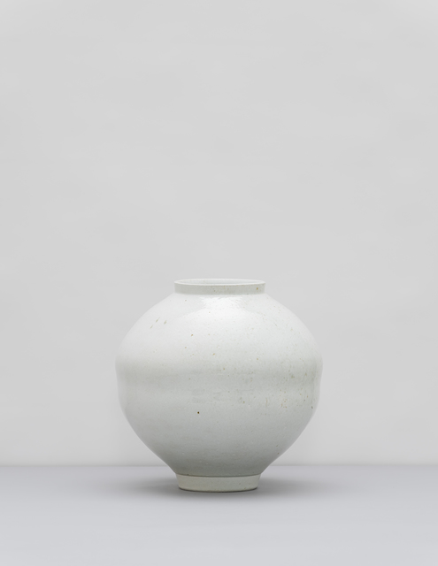 Dong Jun Kim, ‘Moon Jar’, 2020, Sculpture, White Porcelain, Gallery LVS