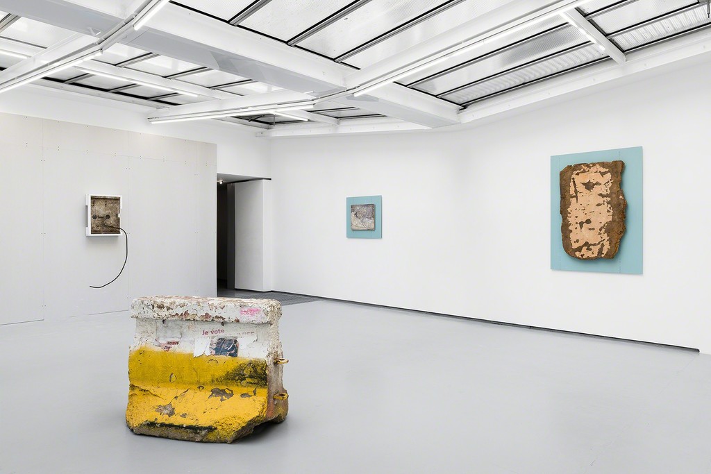 Exhibition view “Les choses classiques” Valentin,
Paris, France, 2017.
© Photo: Grégory Copitet / Courtesy of the artist and Valentin, Paris. Exhibition view “Les choses classiques” Valentin,
Paris, France, 2017.
© Photo: Grégory Copitet / Courtesy of the artist and Valentin, Paris.