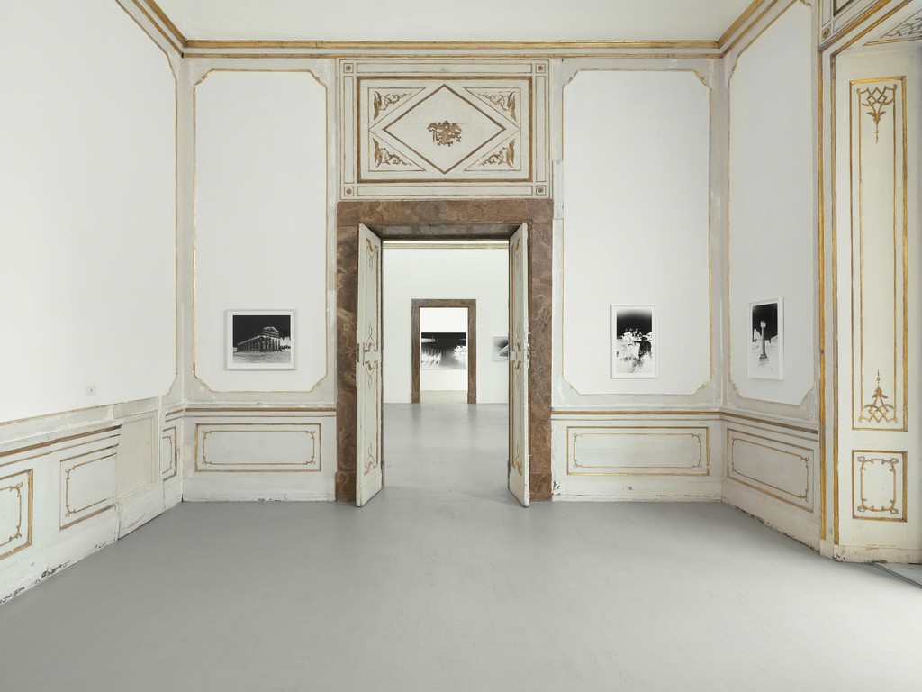 Vera Lutter - Partial view of the exhibition - September 2016 - Galleria Alfonso Artiaco, Napoli Vera Lutter - Partial view of the exhibition - September 2016 - Galleria Alfonso Artiaco, Napoli