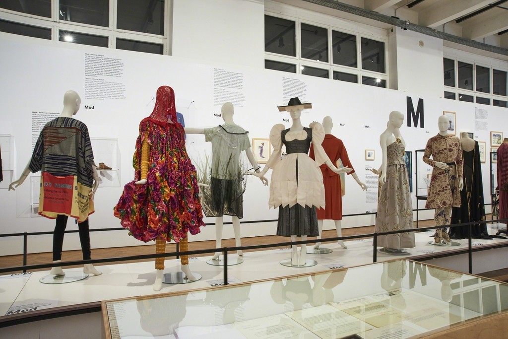 Exhibition View, 2017
AESTHETICS OF CHANGE: 150 Years of the University of Applied Arts Vienna
MAK Exhibition Hall
© MAK/Georg Mayer Exhibition View, 2017
AESTHETICS OF CHANGE: 150 Years of the University of Applied Arts Vienna
MAK Exhibition Hall
© MAK/Georg Mayer