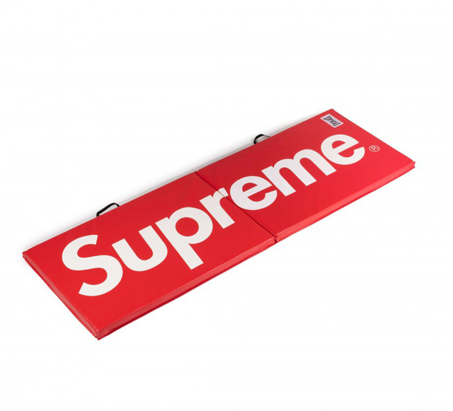 ウェルカムボード Supreme  New York Garelly 1994 - 2023 – Supreme