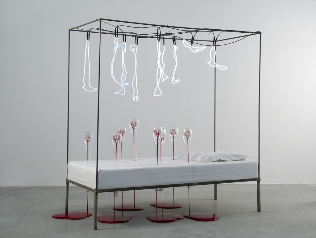 Tombée dans le Dissumba (ou Le lit des Visions), 2013 Tombée dans le Dissumba (ou Le lit des Visions), 2013