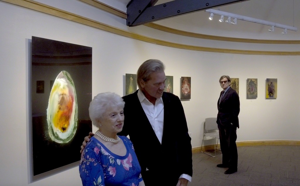 Co- Curator Audrey Leeds with Val Kilmer, Peter Brant Co- Curator Audrey Leeds with Val Kilmer, Peter Brant