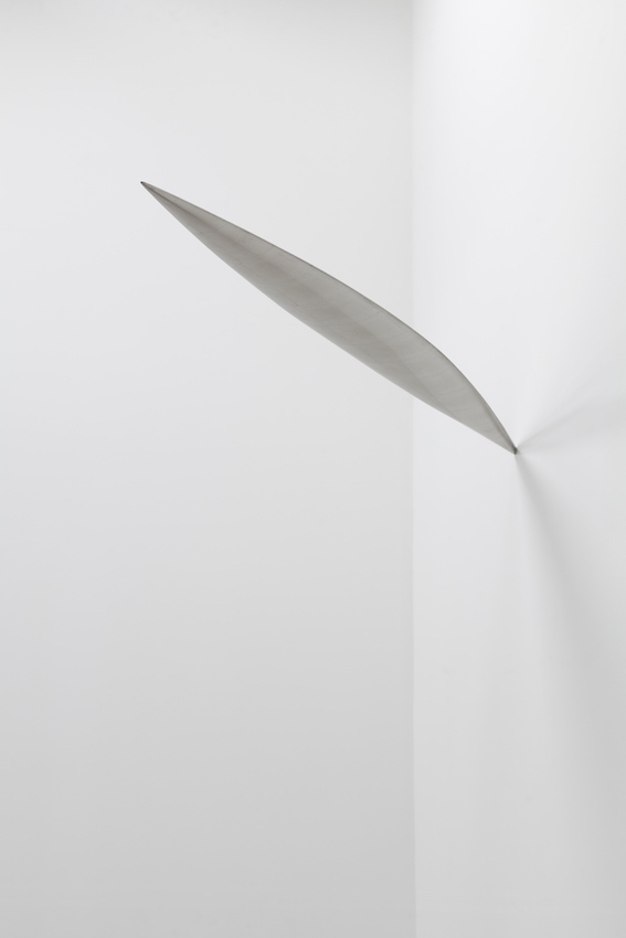 Marc Couturier - Lame
2015
Samba Wood, gold leaf (white) Marc Couturier - Lame
2015
Samba Wood, gold leaf (white)