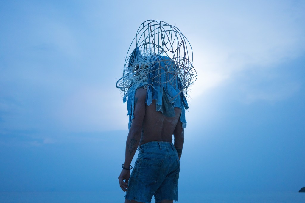 Tuan Andrew NGUYEN, The Island, 2017
Tuan Andrew NGUYEN, The Island, 2017