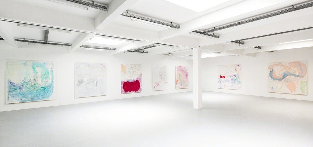 Gonn Mosny, Ausstellungsansicht, Kunstraum Innsbruck, 2017. v.l.n.r.: Gonn Mosny, LW 207, 200 cm x 170 cm, 2016 LW 213, 200 cm x 165 cm, 2016 LW 199, 200 cm x 149 cm, 2015 LW 210, 200 cm x 140 cm, 2016 LW 223, 200 cm x 150 cm, 2016 LW 236, 200 cm x 215 cm; 2017 LW 235, 200 cm x 215 cm, 2017, courtesy by the artist and Volker Diehl Gallery. Foto: Verena Nagl Gonn Mosny, Ausstellungsansicht, Kunstraum Innsbruck, 2017. v.l.n.r.: Gonn Mosny, LW 207, 200 cm x 170 cm, 2016 LW 213, 200 cm x 165 cm, 2016 LW 199, 200 cm x 149 cm, 2015 LW 210, 200 cm x 140 cm, 2016 LW 223, 200 cm x 150 cm, 2016 LW 236, 200 cm x 215 cm; 2017 LW 235, 200 cm x 215 cm, 2017, courtesy by the artist and Volker Diehl Gallery. Foto: Verena Nagl