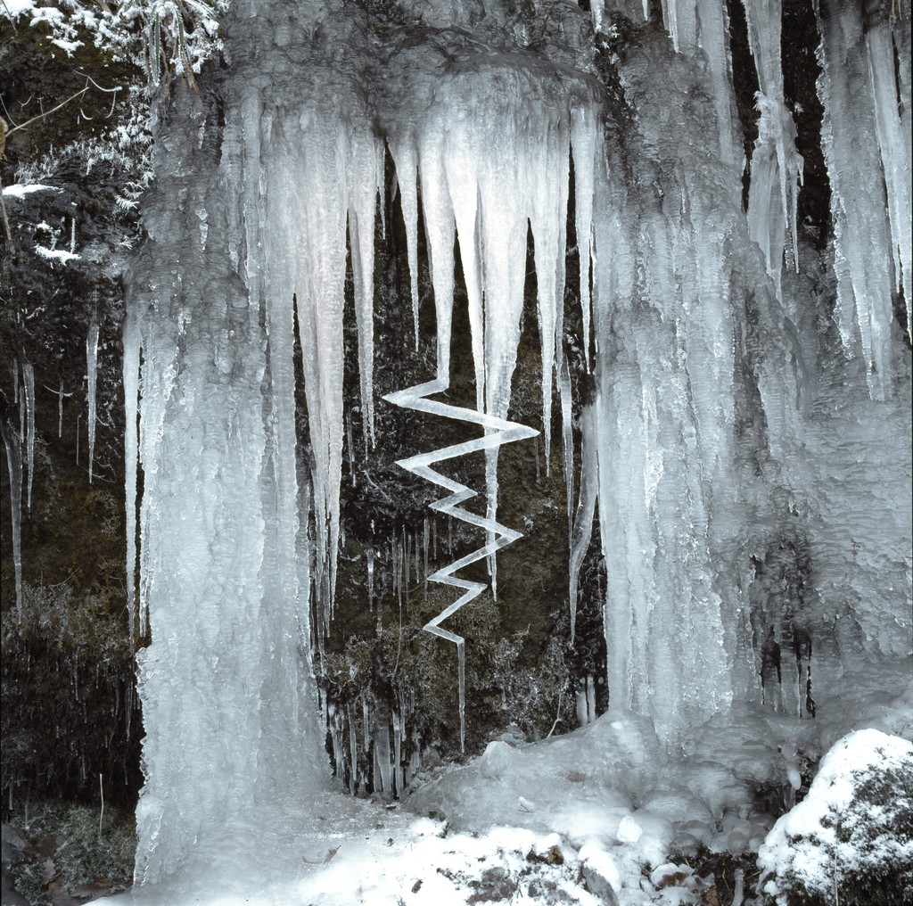 Andy Goldsworthy Reconstructed Icicles 2010 Artsy Andy Goldsworthy Reconstructed Icicles 2010 Artsy