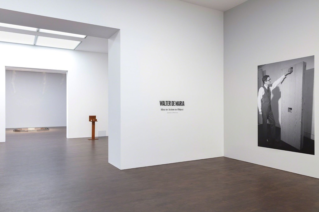 Artwork © Estate of Walter De Maria. Photo: Lucy Dawkins. Courtesy Gagosian. Artwork © Estate of Walter De Maria. Photo: Lucy Dawkins. Courtesy Gagosian.