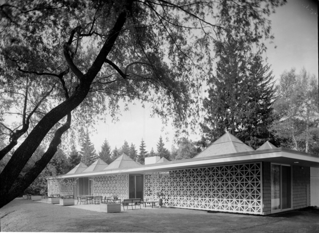 Pedro E. Guerrero, ‘Celanese House, New Canaan, CT (Edward Durell Stone, Architect)’, 1959, Edward Cella Art and Architecture