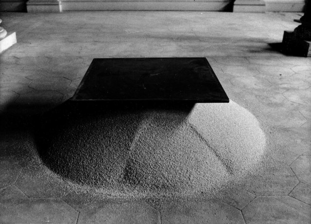 Roman Signer, ‘Eisenplatte’, 1982, Häusler Contemporary