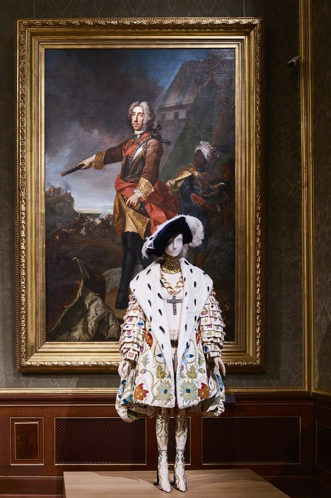 Exhibition view The Vulgar Fashion Redefined, Photo: Christian Wind © Belvedere, Vienna Exhibition view The Vulgar Fashion Redefined, Photo: Christian Wind © Belvedere, Vienna