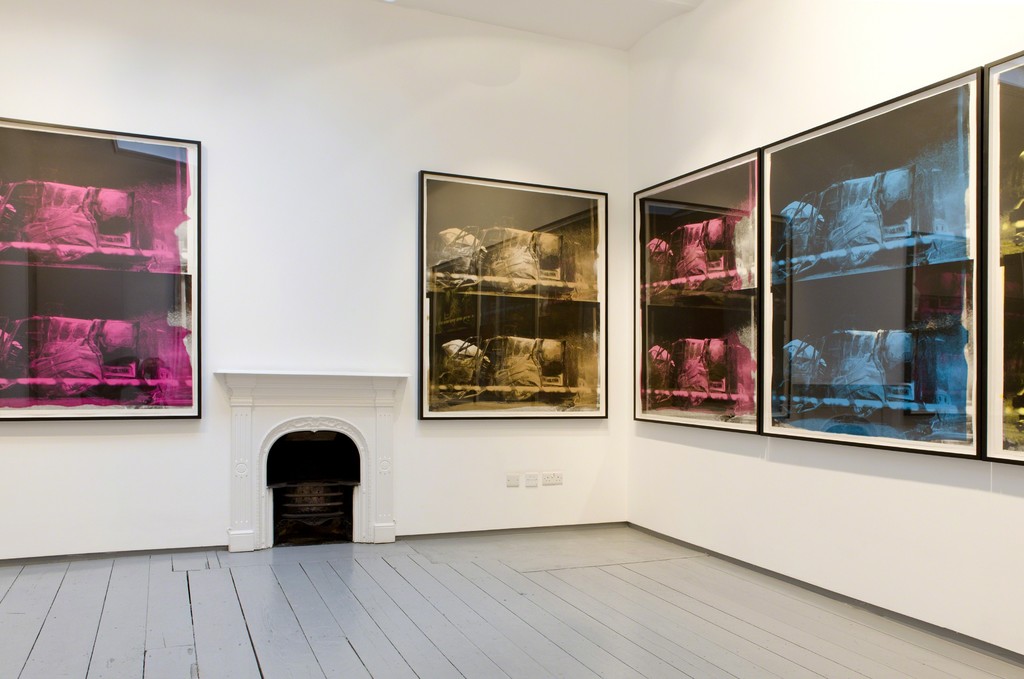 Installation at Paul Stolper Gallery - GAVIN TURK / Transit Disaster
October 09, 2011 - November 17, 2012 Installation at Paul Stolper Gallery - GAVIN TURK / Transit Disaster
October 09, 2011 - November 17, 2012
