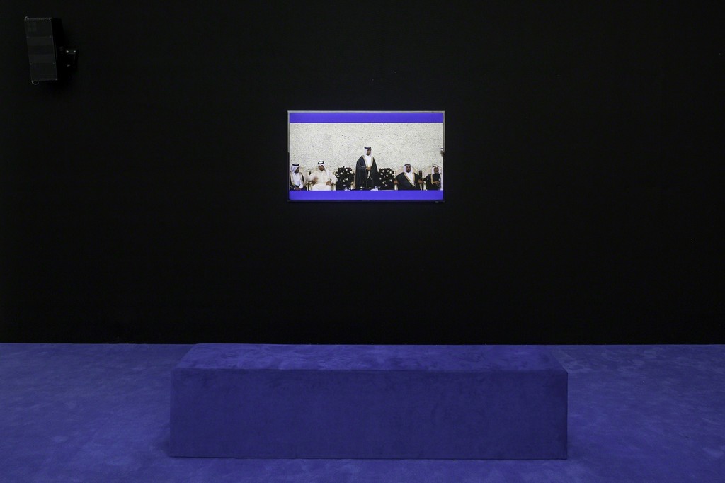 Yuri Ancarani, installation view, "Sculture," view on "Wedding," 2016, Kunsthalle Basel, 2018.
Photo: Nicolas Gysin / Kunsthalle Basel
Yuri Ancarani, installation view, "Sculture," view on "Wedding," 2016, Kunsthalle Basel, 2018.
Photo: Nicolas Gysin / Kunsthalle Basel