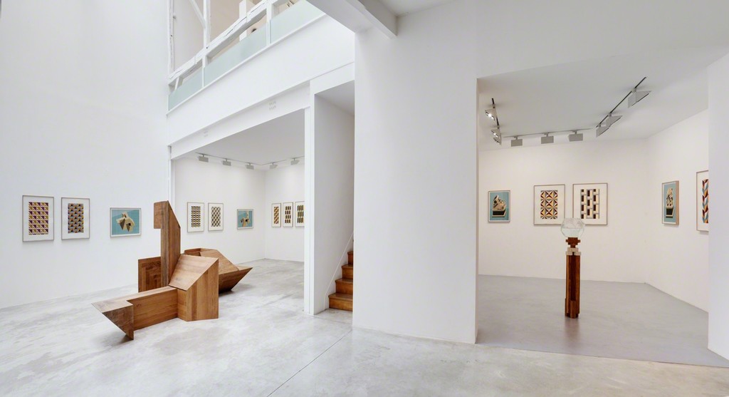 Raphaël Zarka, Monte Oliveto, exhibition view
Courtesy of the artist and Michel Rein, Paris/Brussels, photo Florian Kleinnefen Raphaël Zarka, Monte Oliveto, exhibition view
Courtesy of the artist and Michel Rein, Paris/Brussels, photo Florian Kleinnefen