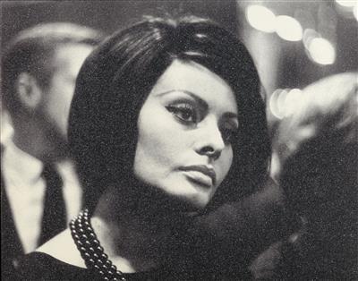 Russell Young - Sophia Loren / Black and White