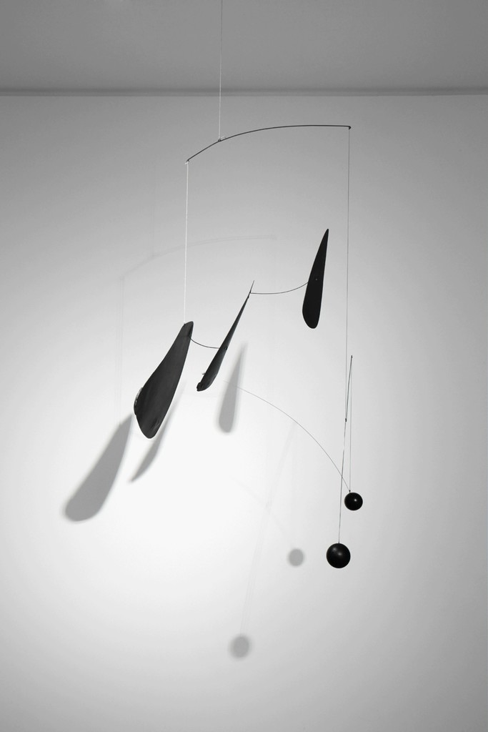 Installation view, “Alexander Calder,” Pace Gallery, Hong Kong, 2016. Installation view, “Alexander Calder,” Pace Gallery, Hong Kong, 2016.