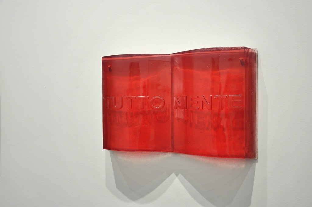 Tutto Niente, 2015, methacrylate, 40x66 cm Tutto Niente, 2015, methacrylate, 40x66 cm