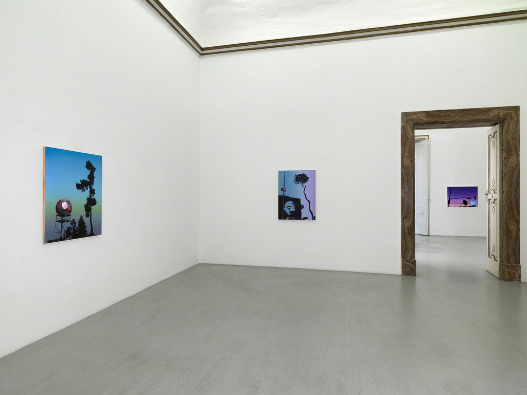 Glen Rubsamen, Gleaming and Inaccessible, Partial view of the exhibition, September 2017, Galleria Alfonso Artiaco, Napoli, Photo: Luciano Romano Glen Rubsamen, Gleaming and Inaccessible, Partial view of the exhibition, September 2017, Galleria Alfonso Artiaco, Napoli, Photo: Luciano Romano