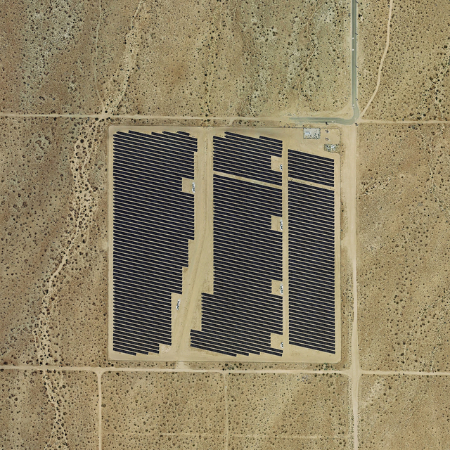 Mojave Desert 342951N1172813W