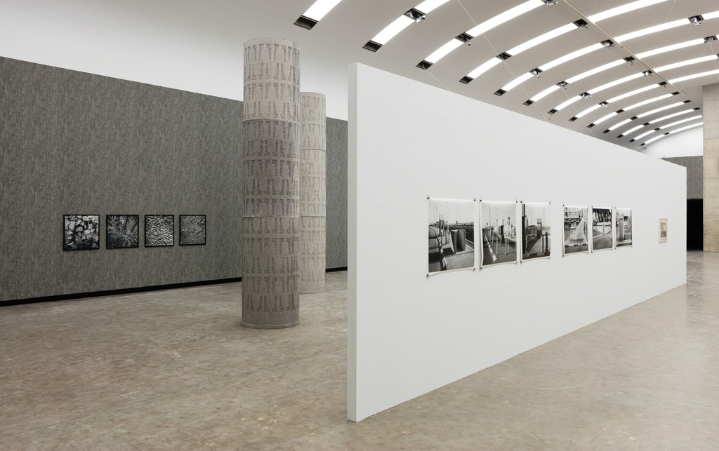 Installation view: Béton, Kunsthalle Wien 2016, Photo: Stephan Wyckoff: Jumana Manna, Government Quarter Study, 2014, KOR Public Art Norway; Mark Boyle, Secretions: Blood, Sweat, Piss and Tears, 1978, Henie Onstad Collection, Hovikodden, Norway; Miki Kratsman, Public Shelter, Acre, 2006; Public Shelter, Tel Aviv, 2016; Checkpoint, Road 443, 2014; Public Shelter, Tel Aviv, 2007, Courtesy the artist and Chelouche Gallery, Tel Aviv Installation view: Béton, Kunsthalle Wien 2016, Photo: Stephan Wyckoff: Jumana Manna, Government Quarter Study, 2014, KOR Public Art Norway; Mark Boyle, Secretions: Blood, Sweat, Piss and Tears, 1978, Henie Onstad Collection, Hovikodden, Norway; Miki Kratsman, Public Shelter, Acre, 2006; Public Shelter, Tel Aviv, 2016; Checkpoint, Road 443, 2014; Public Shelter, Tel Aviv, 2007, Courtesy the artist and Chelouche Gallery, Tel Aviv