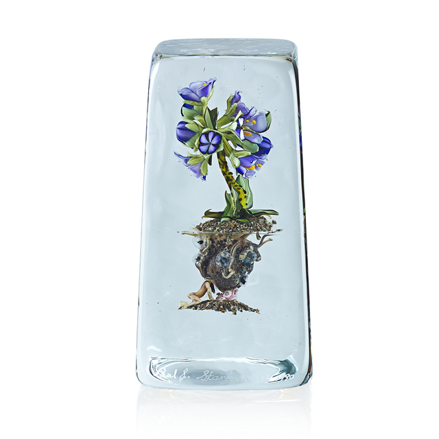Paul Stankard, ‘Botanical paperweight with flowers, root person, and seeds, Millville, NJ’, 1990, Rago